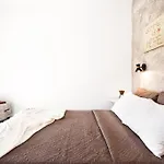 Asprolithos Lejlighed