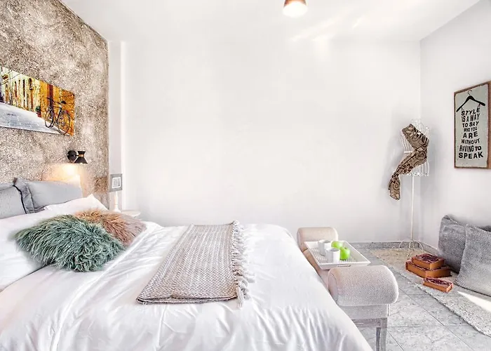 Asprolithos Skiathos by