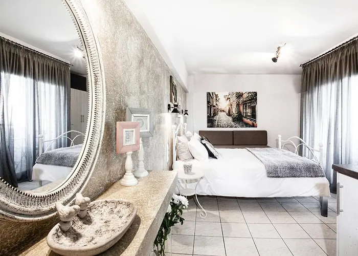 阿斯普罗利索斯公寓